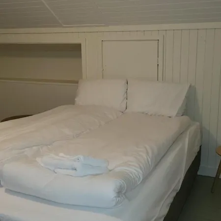 Apt. 301 - Whale Safari