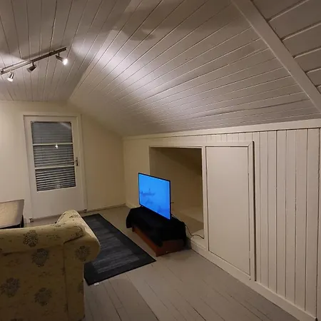 Apt. 301 - Whale Safari Апартаменты *